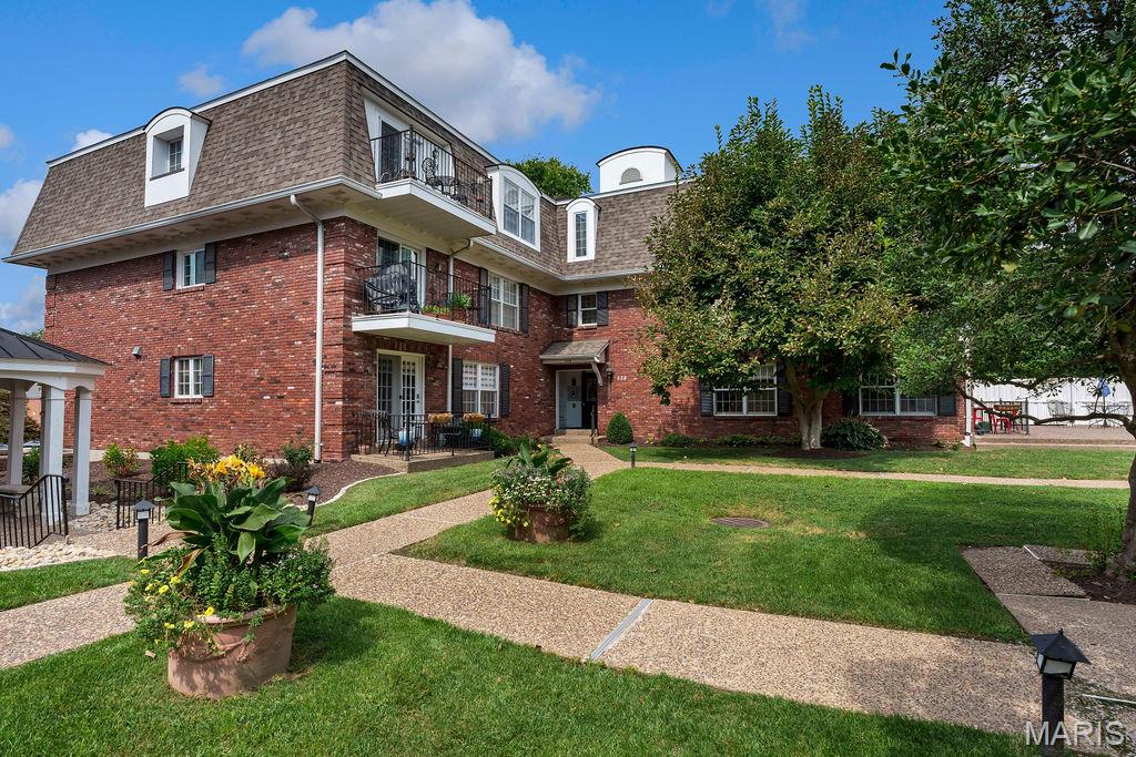 Homewood II Condo - Residential