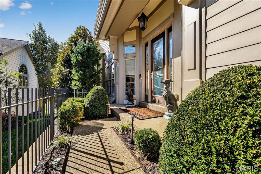 The Villas at Meadowbrook - Residential