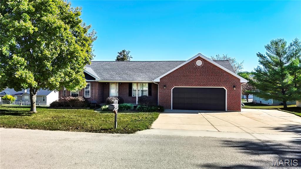 You don’t want to miss this opportunity to own this beautiful 5 bedroom 4 bath brick home with 2 car garage & Large walkout deck Features 2 Master Suites 1 upstairs and one downstairs ideal for guest or in-laws fully finished walkout basement opens up to a spacious backyard great for entertaining & tons of space for a growing family Homes like this don’t come up often so hurry and call now to schedule your showing.