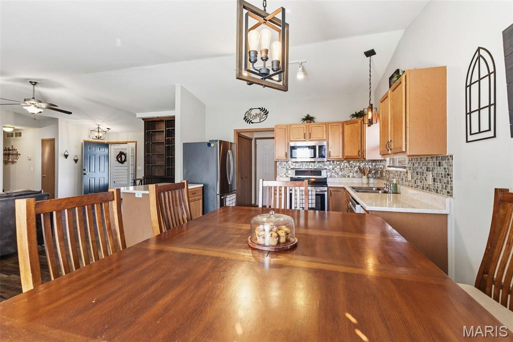 Bluffview Manor Ph I - Residential