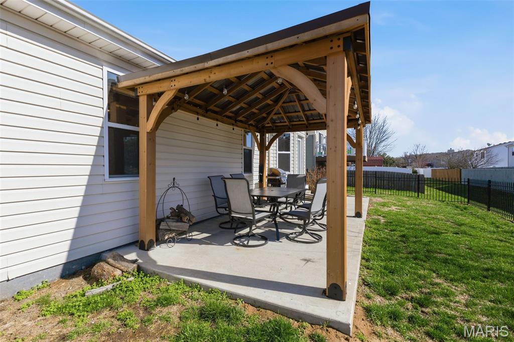 Bluffview Manor Ph I - Residential