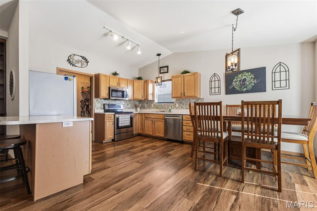 Bluffview Manor Ph I - Residential