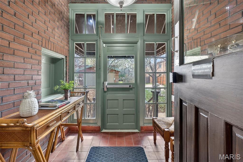 Compton Hill Add - Residential Income