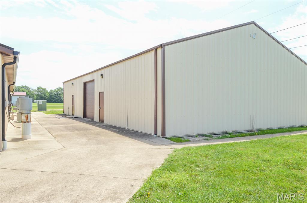 Freeburg Indust Park - Commercial Sale