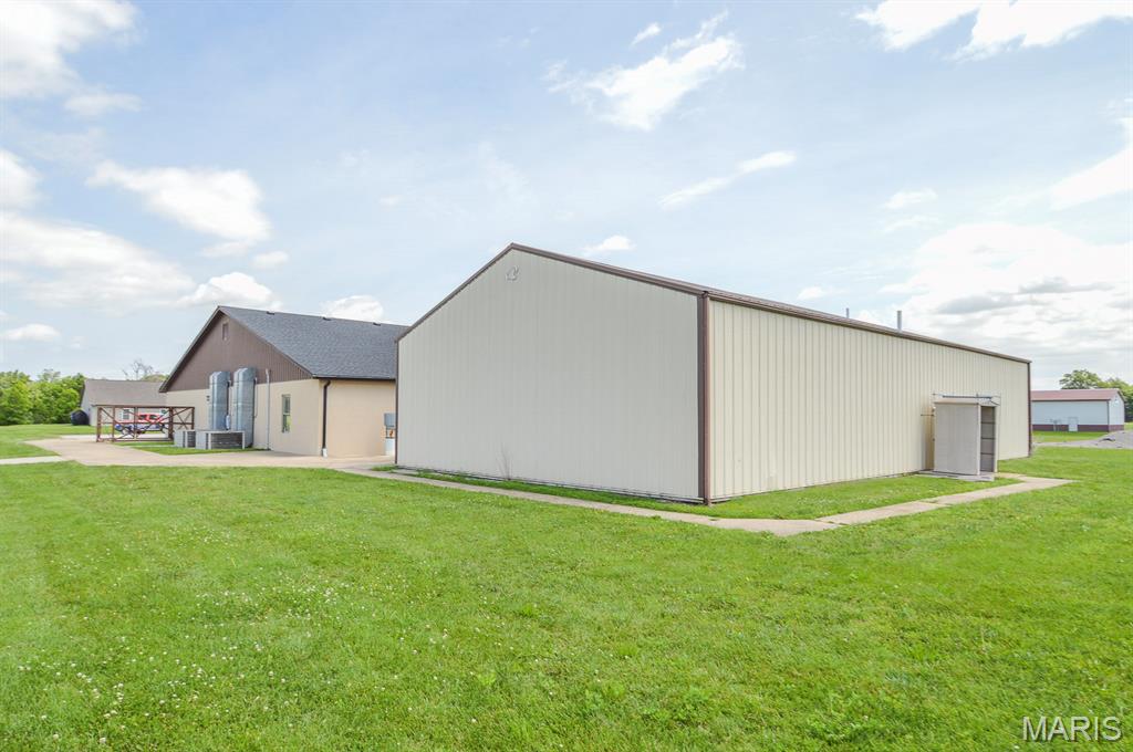 Freeburg Indust Park - Commercial Sale
