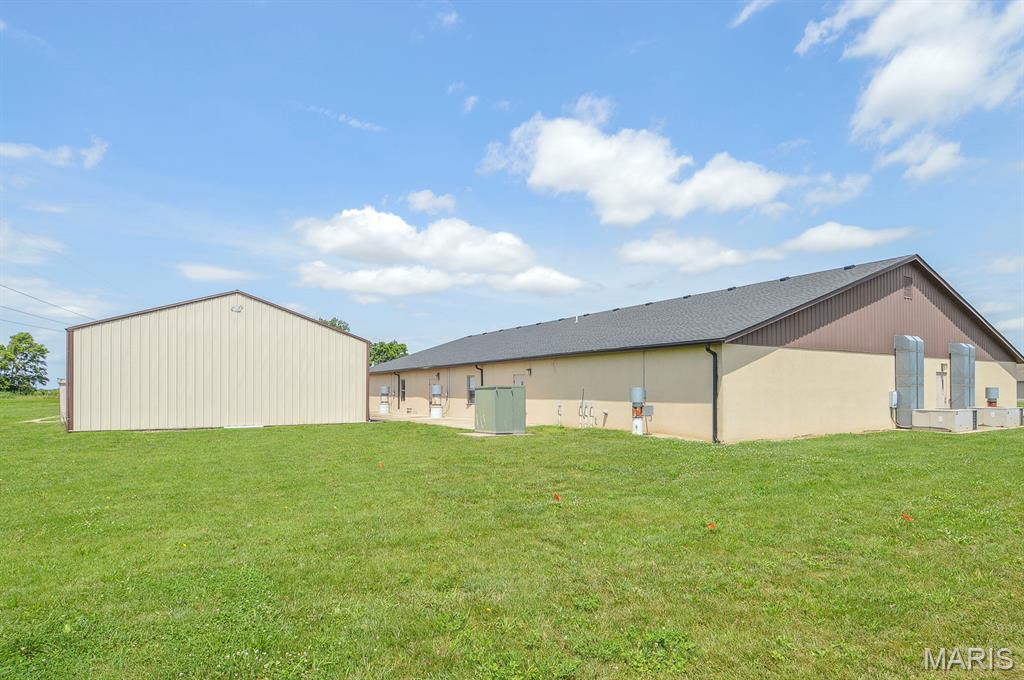 Freeburg Indust Park - Commercial Sale