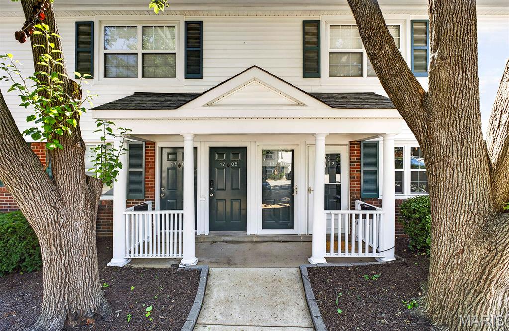 Brentwood Forest Condo Ph Nine - Residential