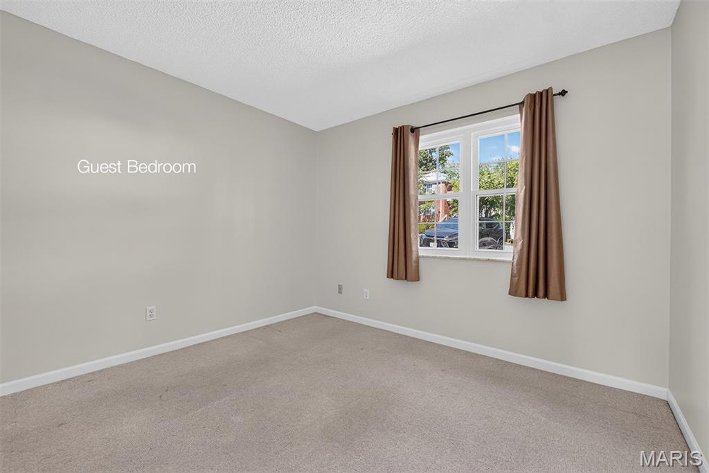 Brentwood Forest Condo Ph Nine - Residential