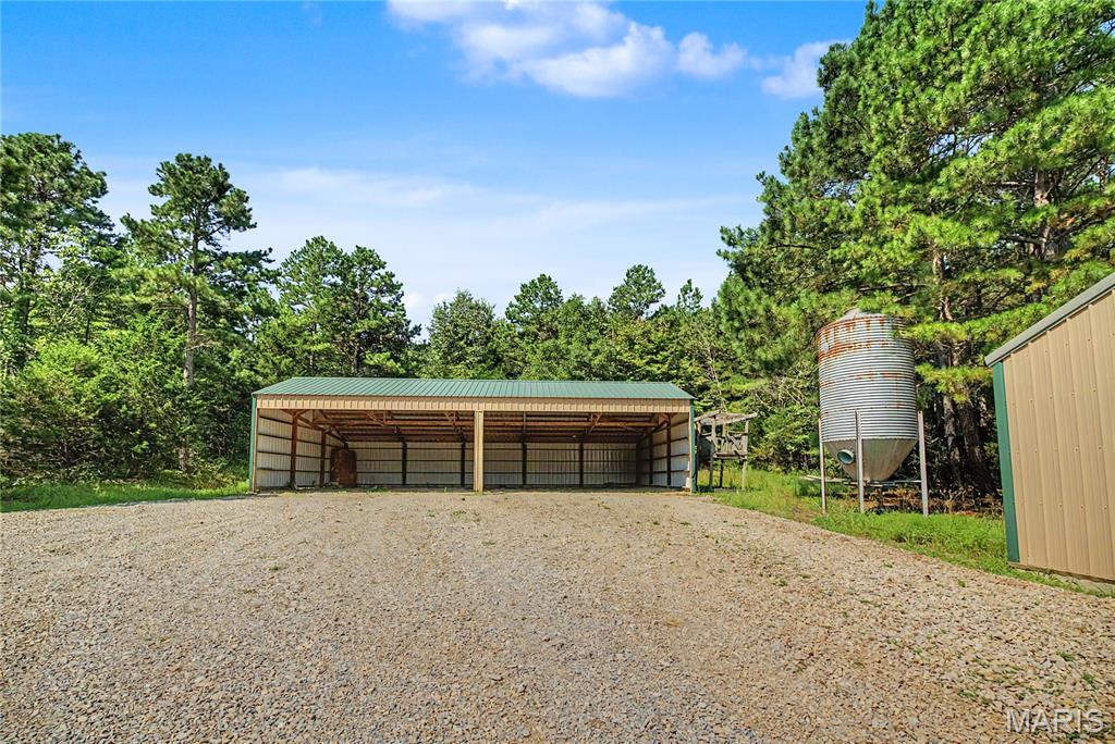 n/a - Farm