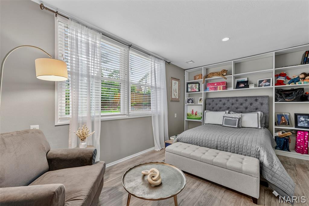 Crabapple Court - Residential