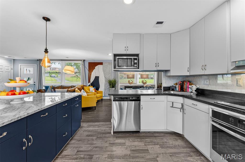 Crabapple Court - Residential