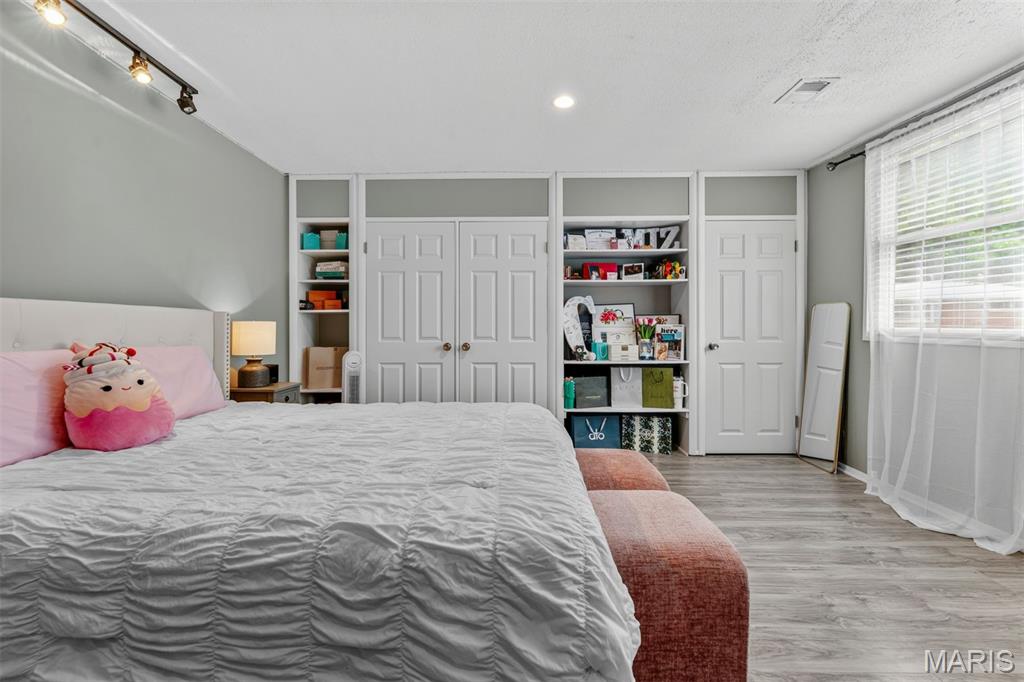 Crabapple Court - Residential