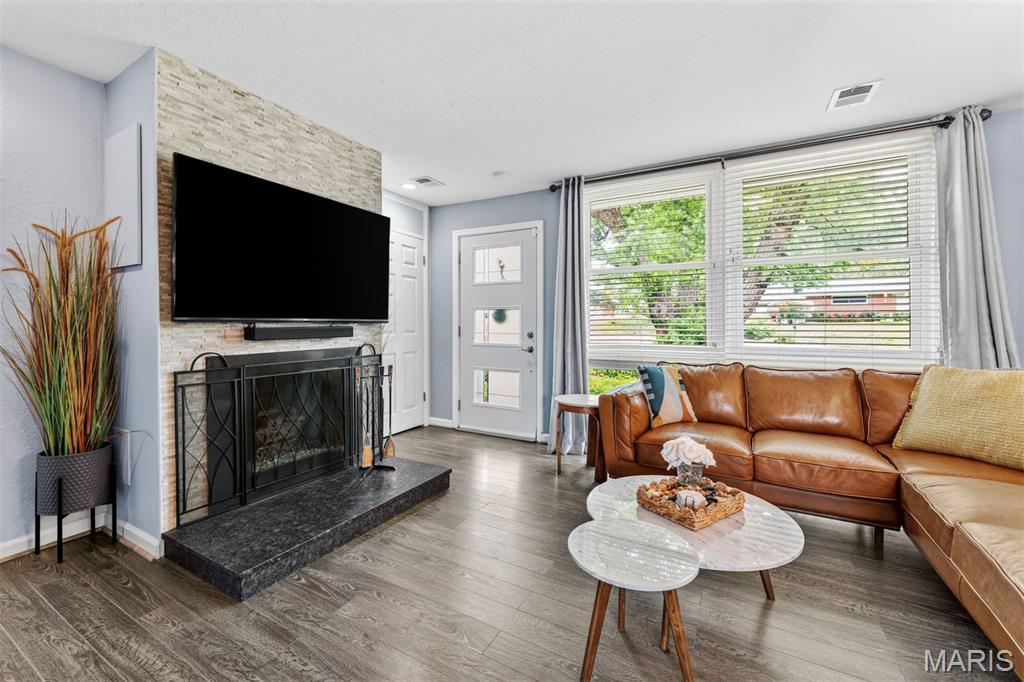 Crabapple Court - Residential