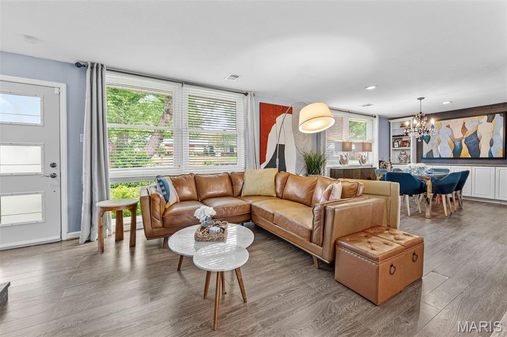 Crabapple Court - Residential