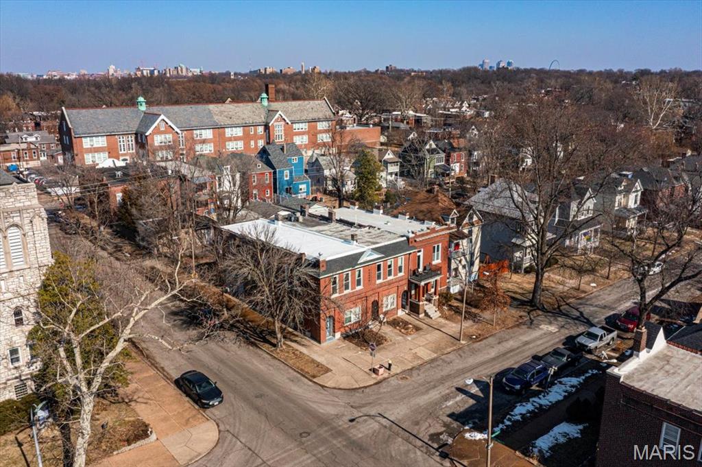 City/St Louis - Residential Income