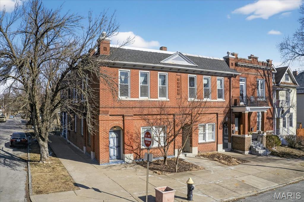 City/St Louis - Residential Income