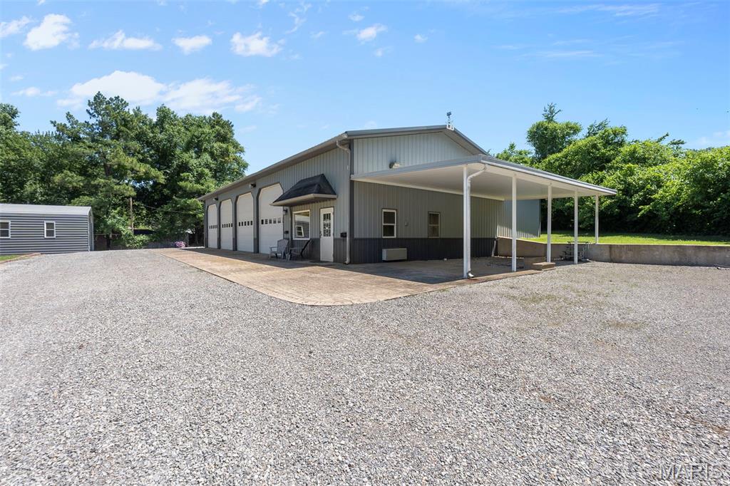 n/a - Commercial Sale