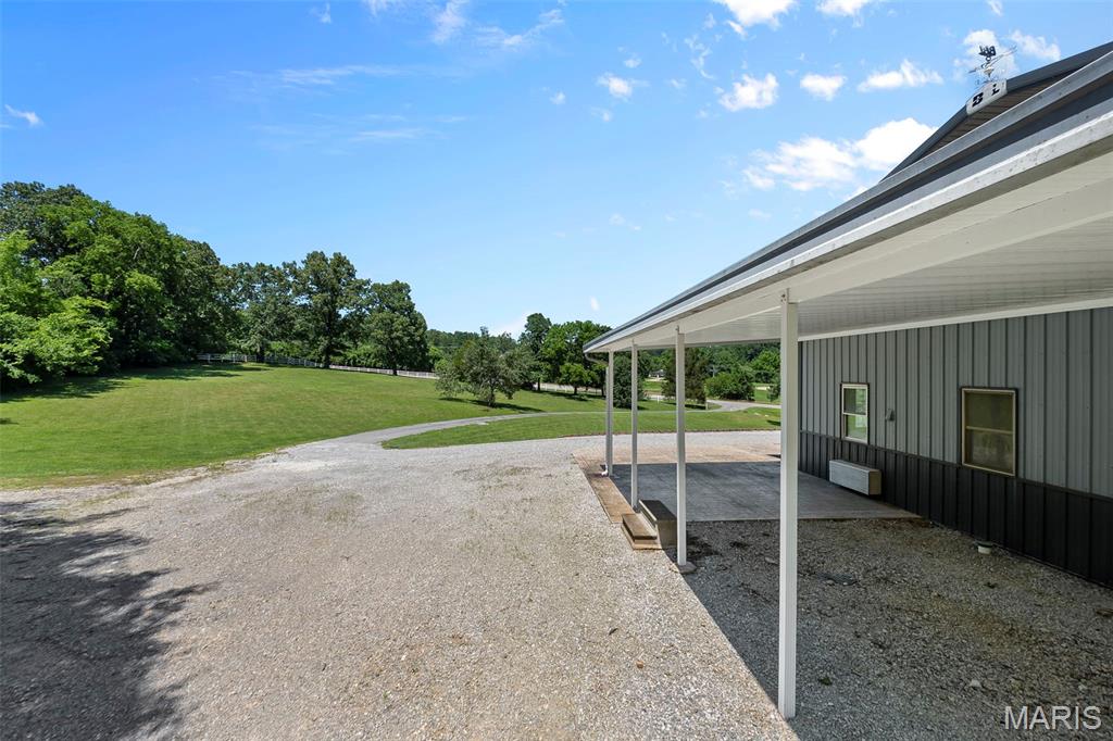 n/a - Commercial Sale