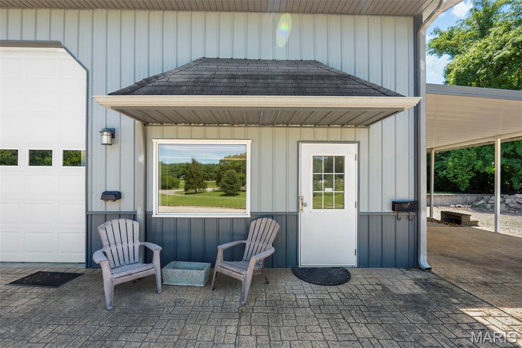 n/a - Commercial Sale