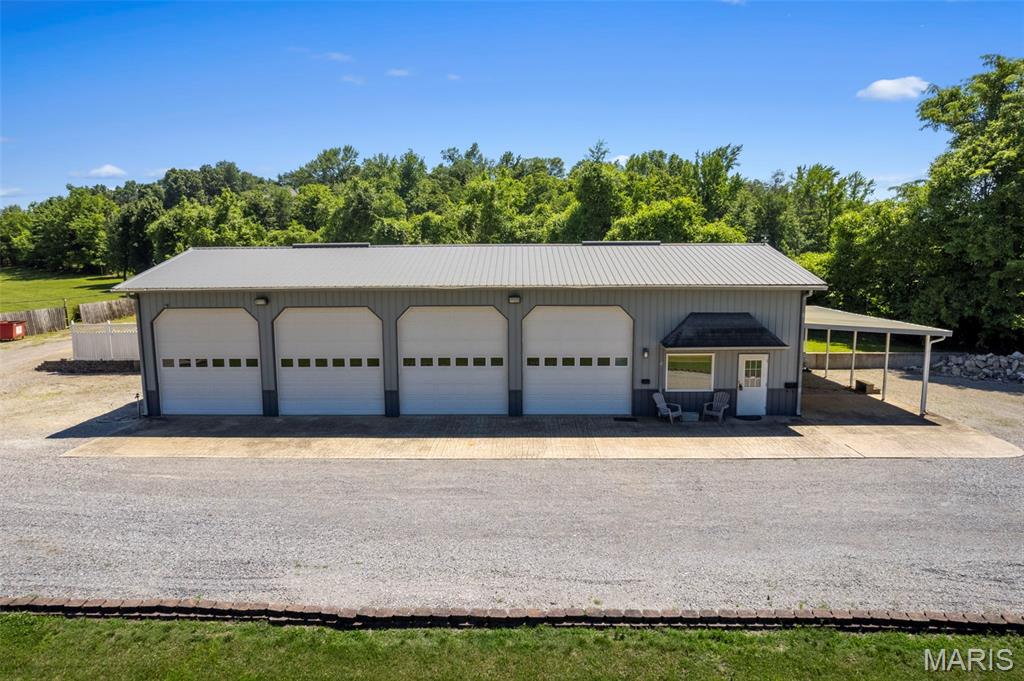 n/a - Commercial Sale