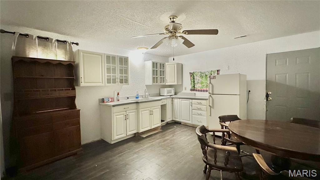 Pontiac Place - Residential