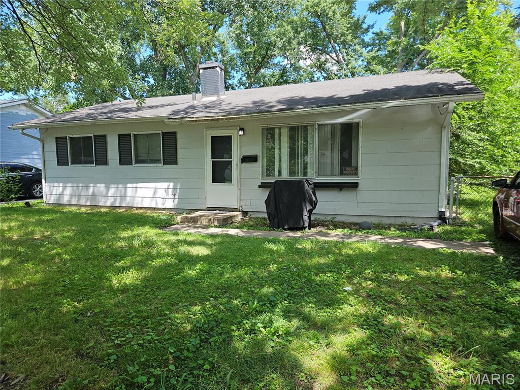 3 BEDROOM 1 BATH GREAT INVESTMENT LONG TIME TENANT