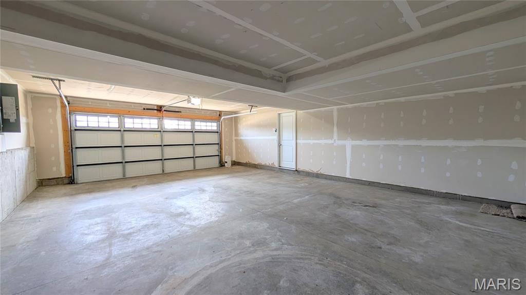Jaxson Estates #6 - Residential Lease