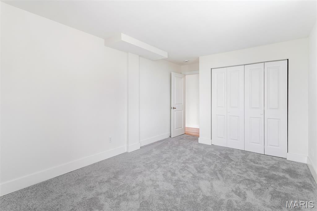 Pershing Ave Condo - Residential