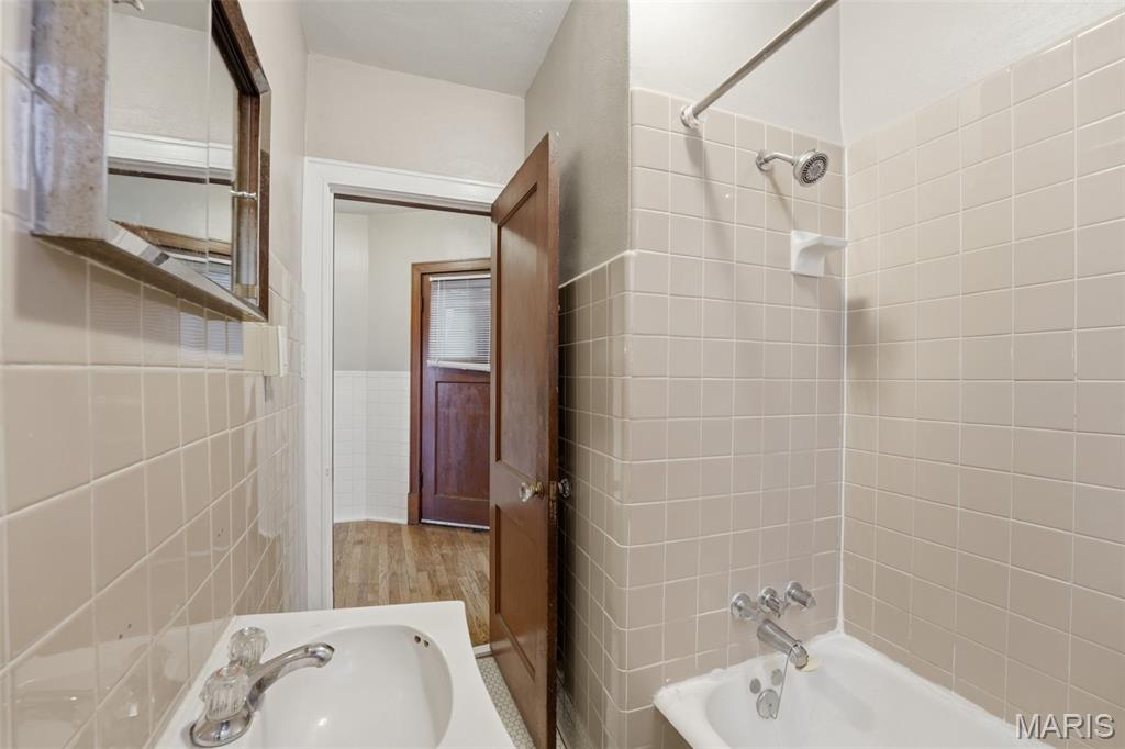 Northampton Add - Residential Income