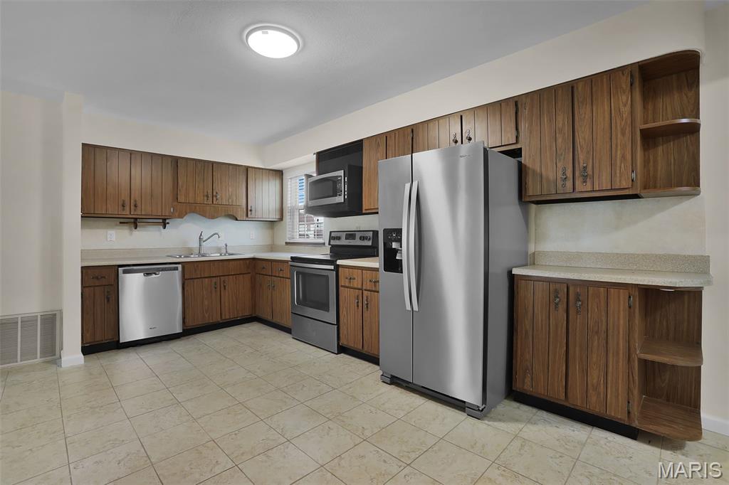 Ries Heights - Residential