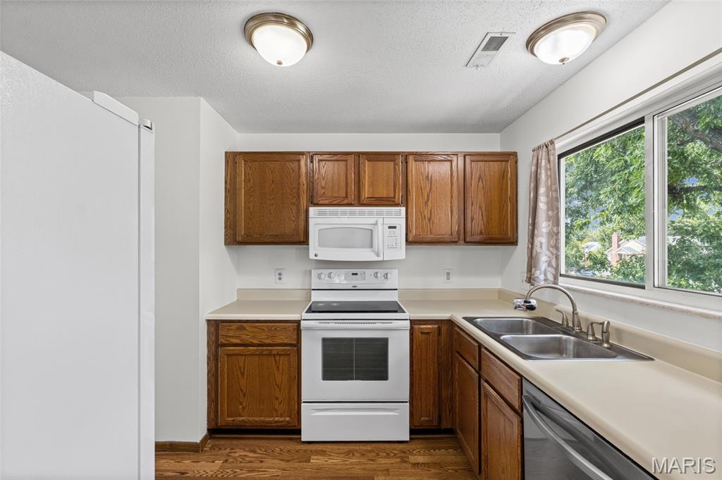 Heatherton Condos Ph2 Stg13 Rev - Residential