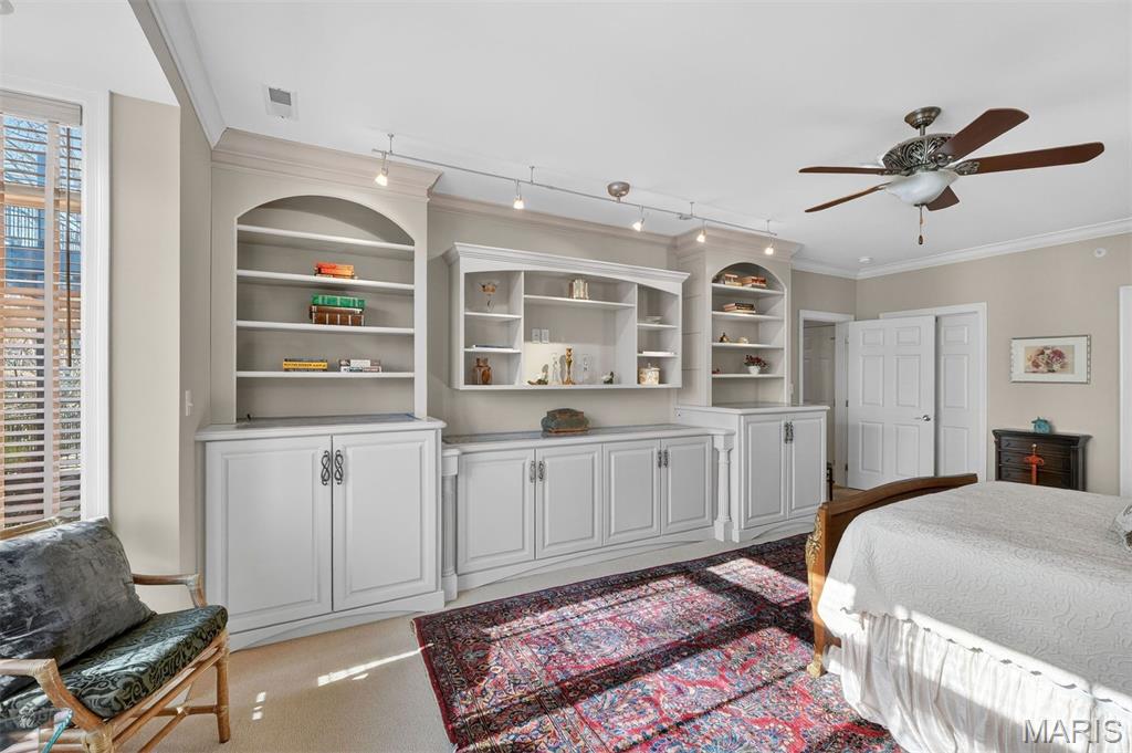 Forsyth Place Condo I - Residential