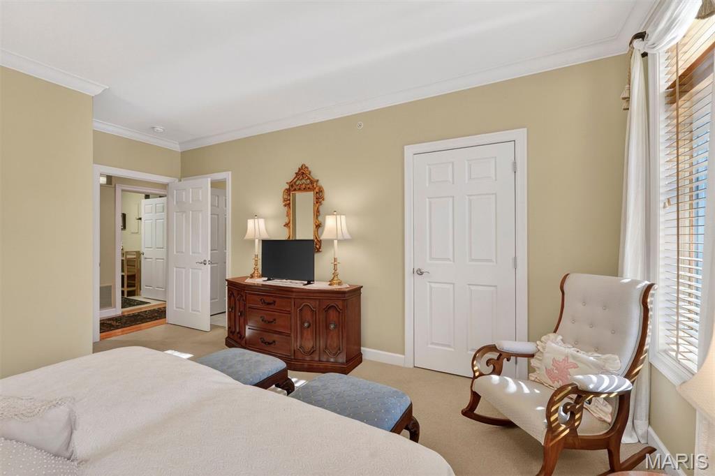 Forsyth Place Condo I - Residential