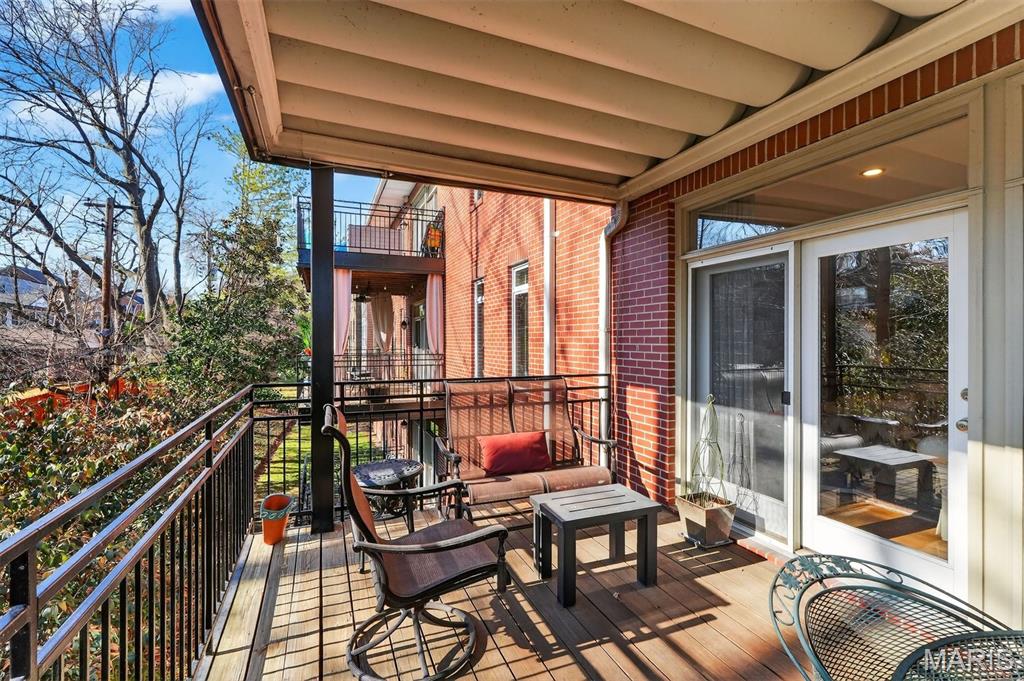 Forsyth Place Condo I - Residential