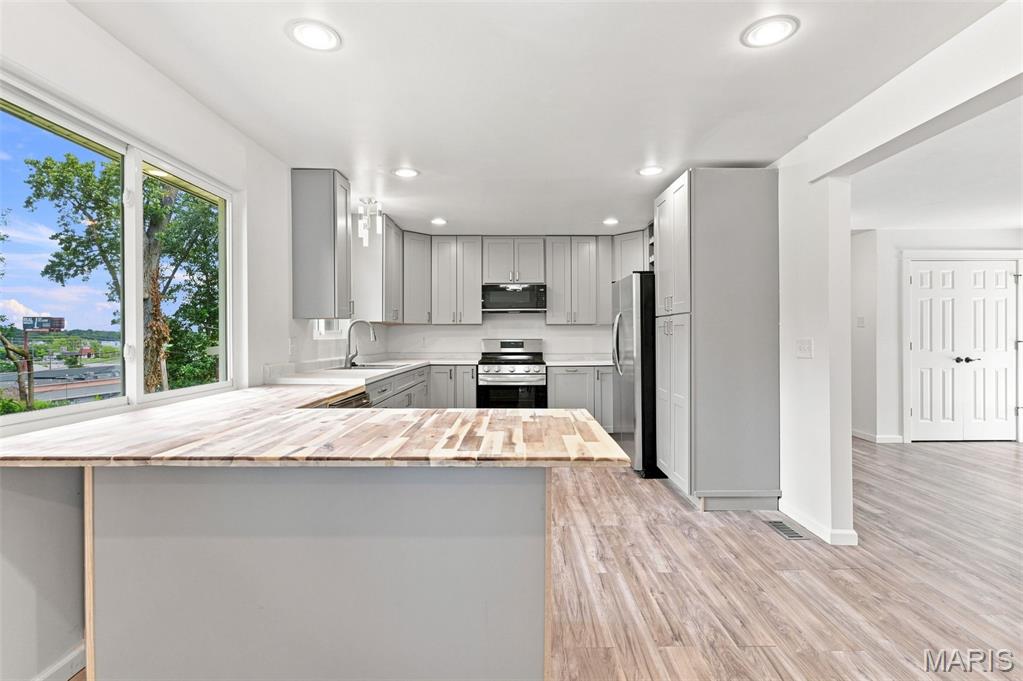 Black Oaks 1 - Residential