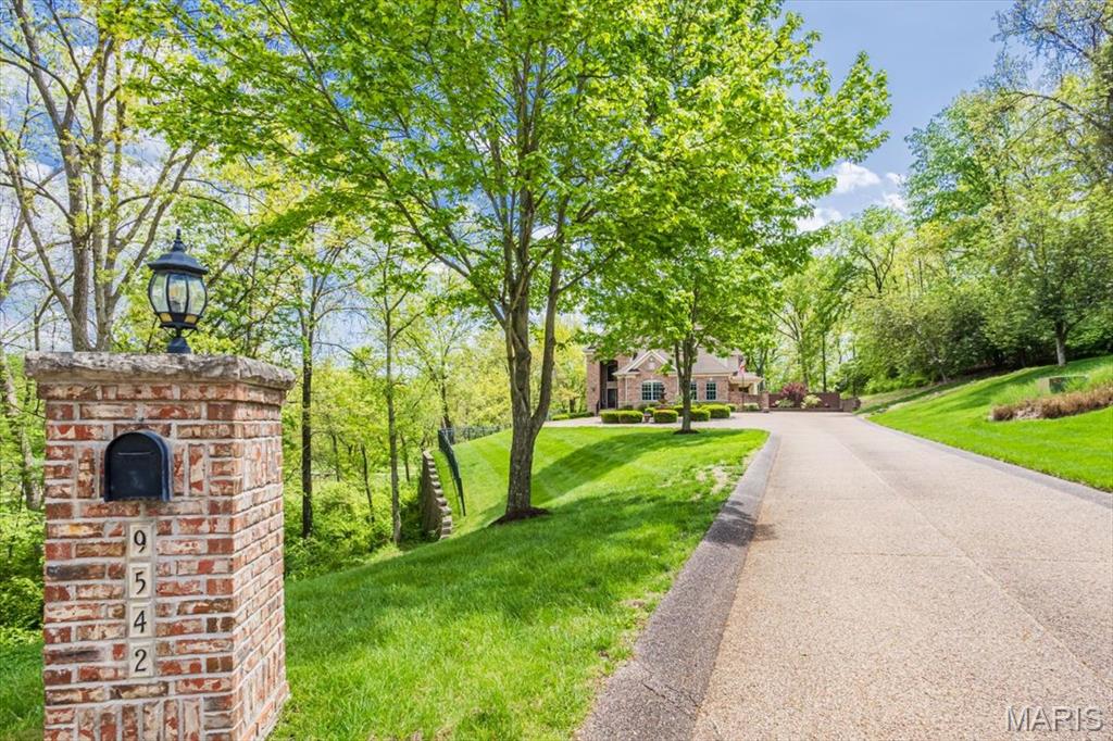 Country Club Green - Residential