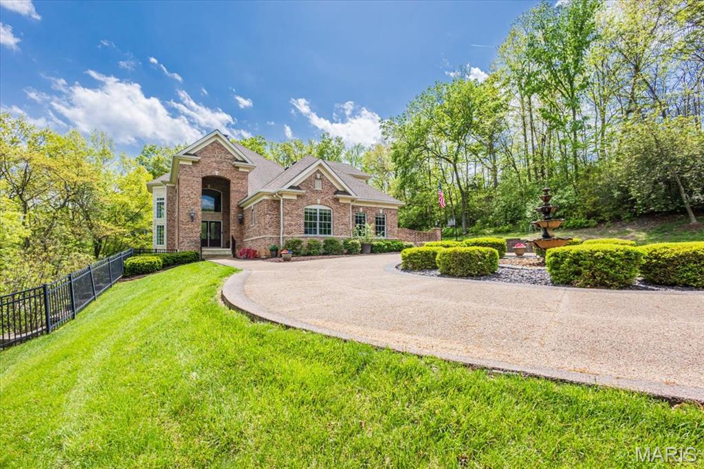 Country Club Green - Residential