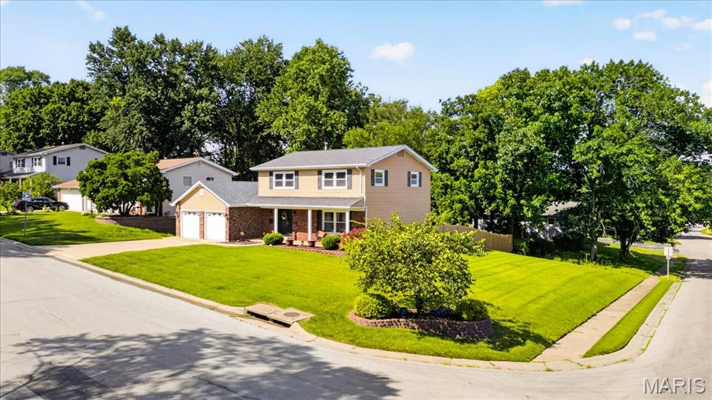 Elmwood Manor #6 - Residential