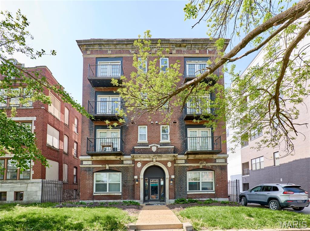 City/St Louis - Residential Lease