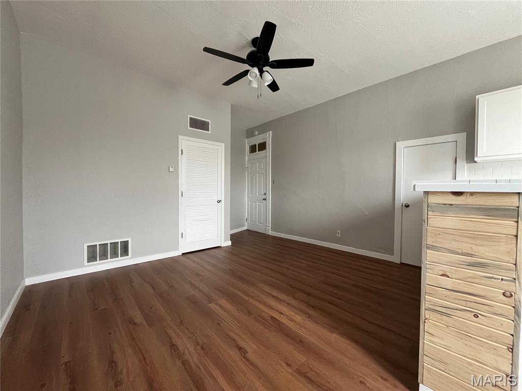 Town/Lebanon - Residential Lease