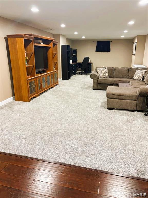 Five Oaks - Residential