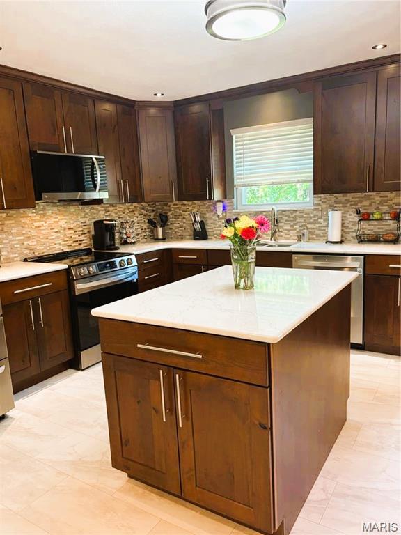 Five Oaks - Residential