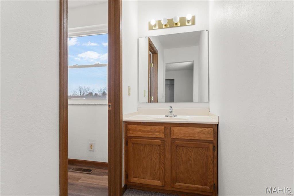 CLINTON HILLS - Residential Lease