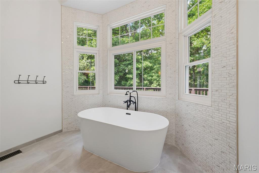 Summit Estates - Residential
