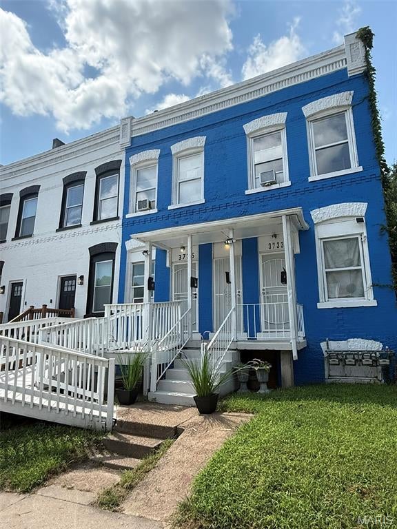 Address: 3733 and 3735 Oregon Avenue, St. Louis MO 63118
Asking Price: $333,000

Four-Plex Apartment Complex in South St. Louis City. All four units rented until next spring/summer with automatic rent increases in place. Low-maintenance building with brand new water heaters, new paint, a/c window units (no central air to worry about) and ADA ramp for easy access. 

Utilities are direct-billed to tenants.  Great cash-flow!

Unit 1 - $895
Unit 2 - $895
Unit 3 - $895
Unit 4 - $850

NOI is $34k with cap rate of 11%.   

DSCR Loans are perfect for this property! Ask for lender recommendations! 

Owner is also a licensed salesperson.