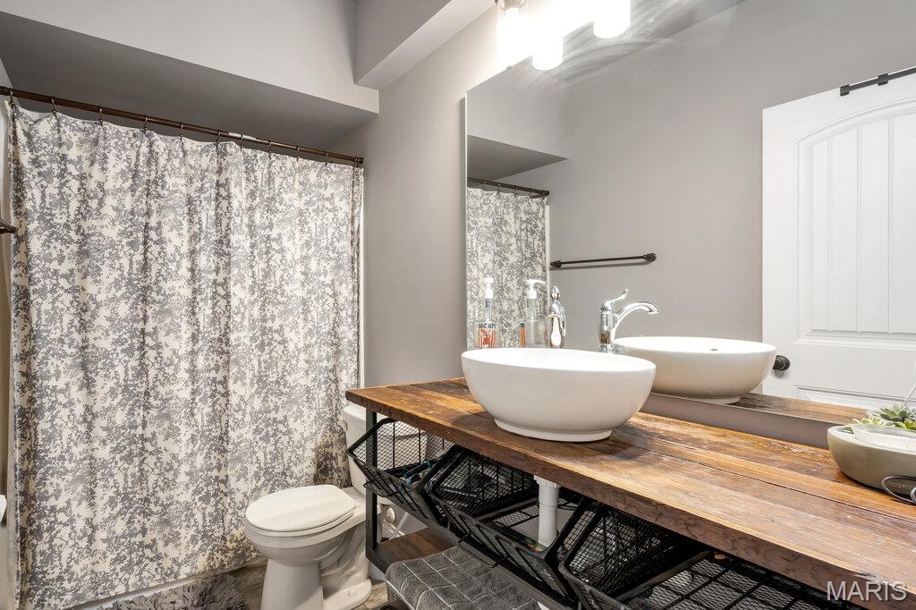 Mallard Pointe - Residential