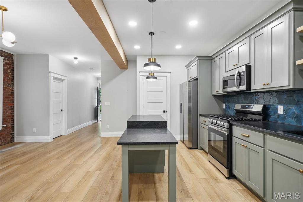 Tyler Place Add - Residential Income