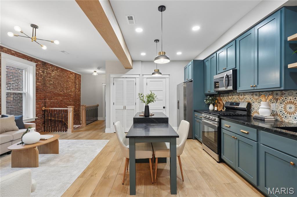 Tyler Place Add - Residential Income