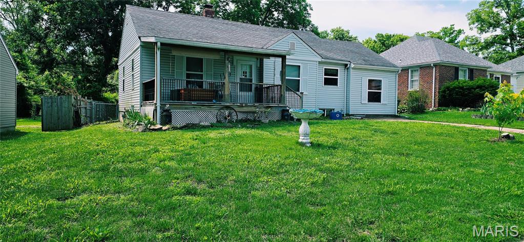 Charming Single-Level Ranch Home in the Heart of Rolla! Welcome home to 1017 Lynwood Drive! This beautifully functional 3-bedroom, 2-bathroom ranch is the ultimate find for first-time homebuyers, anyone looking to downsize, or savvy investors seeking an easy-to-manage property. Boasting a highly desirable single-story layout, this residence eliminates stairs to deliver stress-free, seamless daily living. Step inside to find a welcoming living space that connects effortlessly to the kitchen and dining area. The primary bedroom features its own private bathroom layout, while two additional bedrooms offer great flexibility to create a dedicated home office, hobby room, or guest accommodations. Downstairs, the property features a partial basement providing excellent weather protection, additional utility space, and abundant storage. Outside, enjoy a manageable yard perfect for weekend relaxation, pets, or gardening without the burden of exhausting upkeep. Situated in a peaceful, established Rolla neighborhood, you are just minutes away from local parks, shopping, dining, and public schools. Properties offering this level of convenience, simplicity, and location do not stay on the market long. Schedule your private showing today before it's gone!