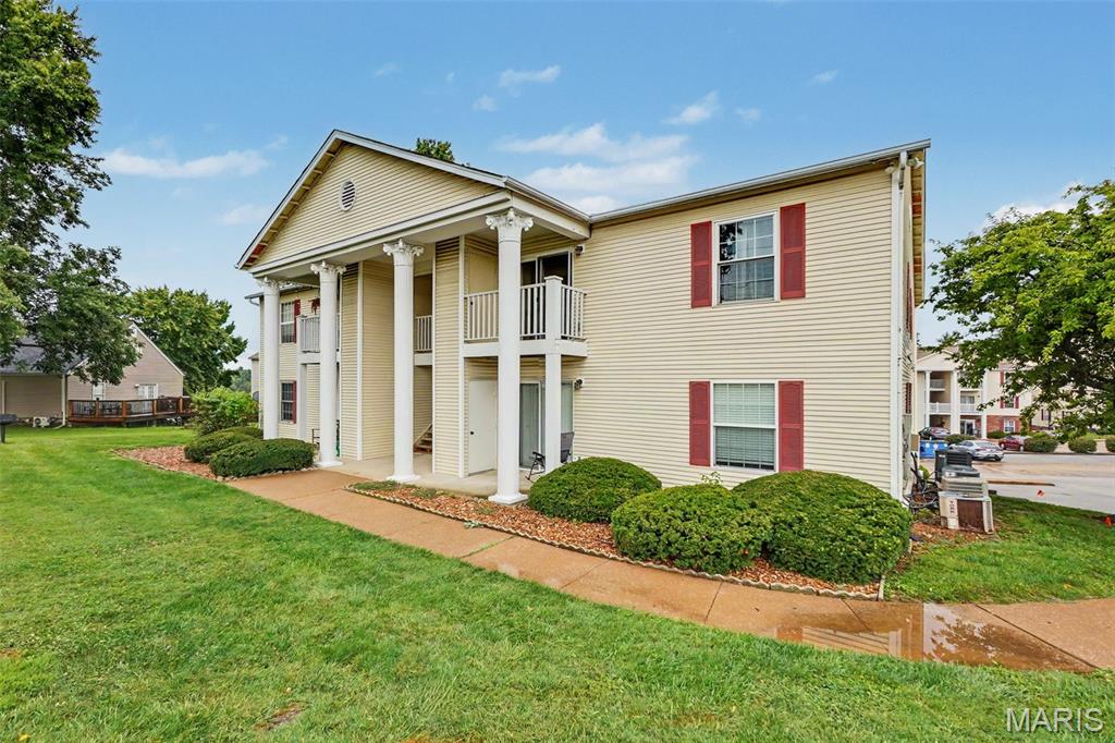 Edwards Place Condo 5 - Residential